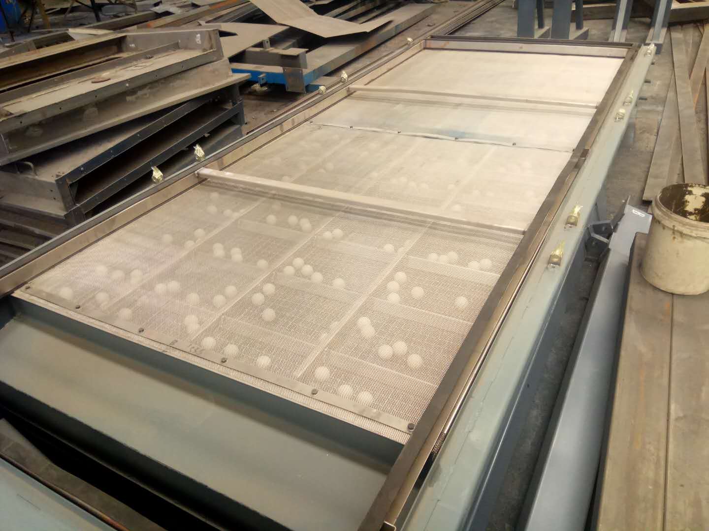 平面回轉(zhuǎn)篩